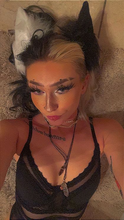 thedivinelayla OnlyFans picture
