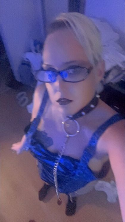 alli_kat_912 OnlyFans picture