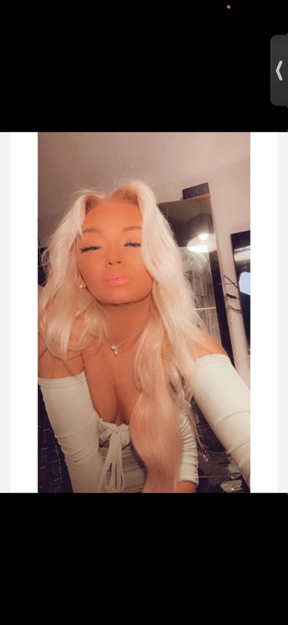 shainaxxxx OnlyFans picture