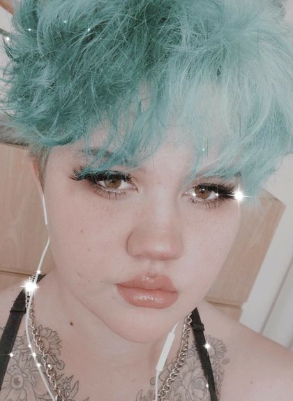 peach.is.a.pear OnlyFans picture