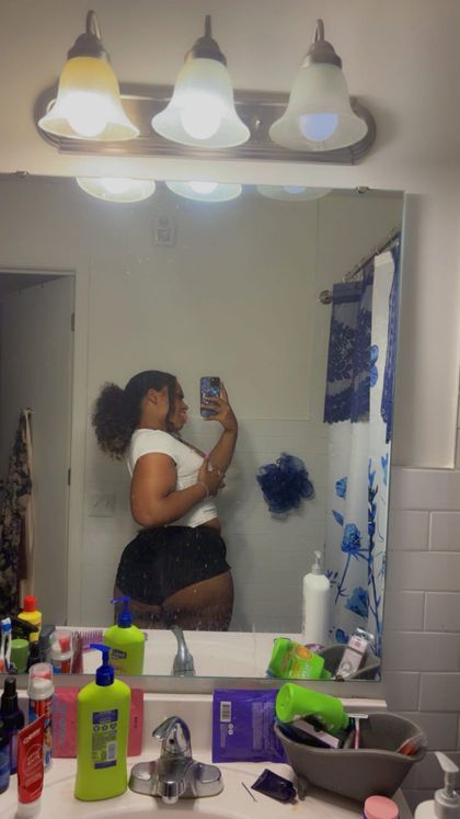 baddiiie OnlyFans picture