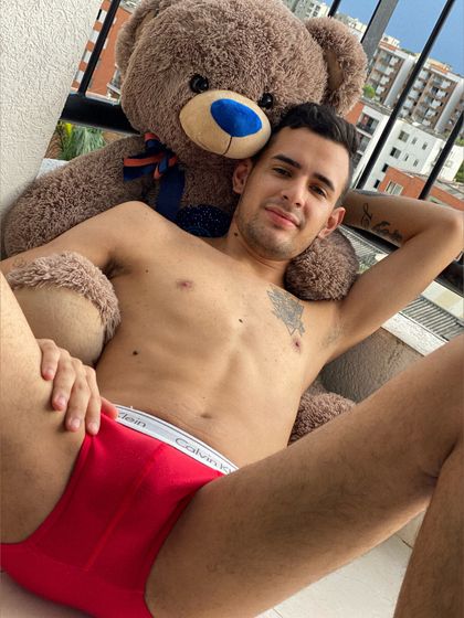 yohandrycacre5 OnlyFans picture