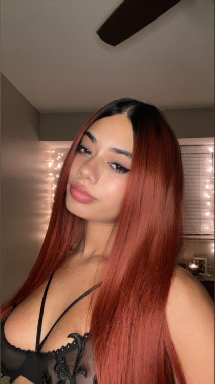 kyraskisses OnlyFans picture