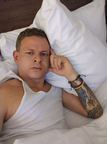 Latin Casual Llover