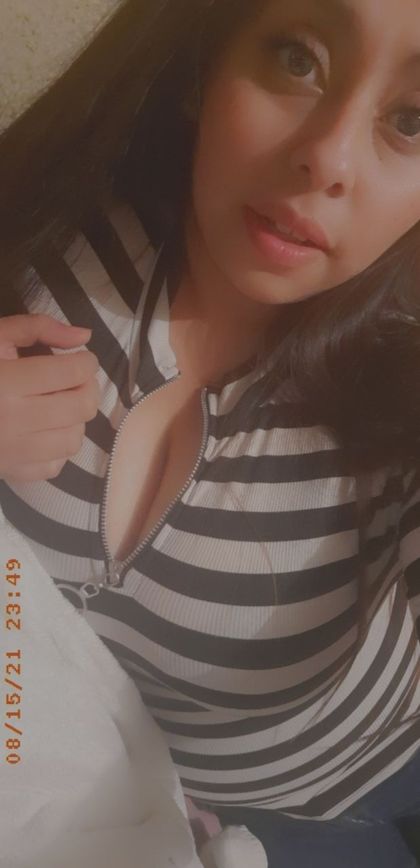 issavella OnlyFans picture