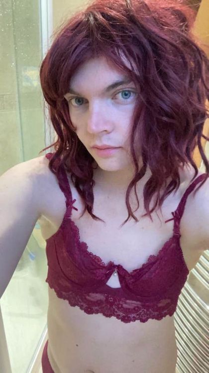 femboyolivia OnlyFans picture
