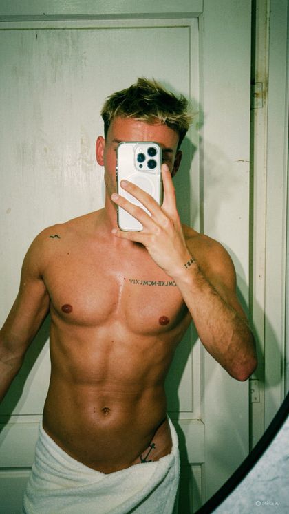 pancho1996 OnlyFans picture