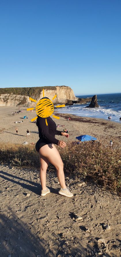 evas.show OnlyFans picture