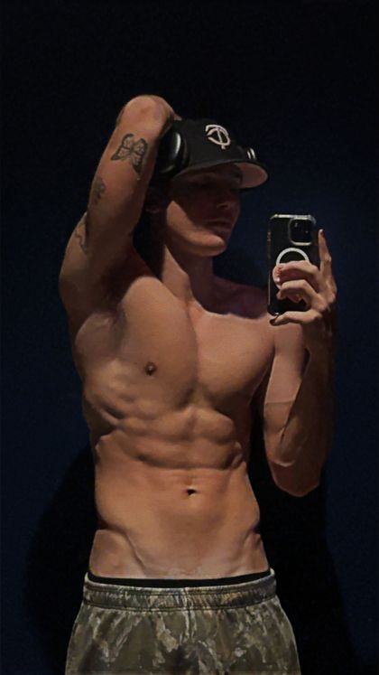 itsaidendavid OnlyFans picture