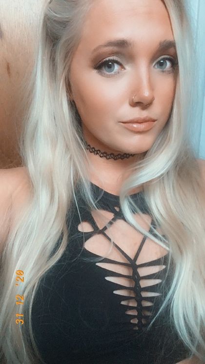 thelegallyblondest OnlyFans picture