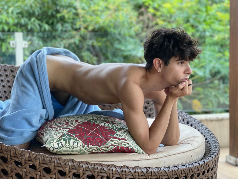 valadart OnlyFans profile picture