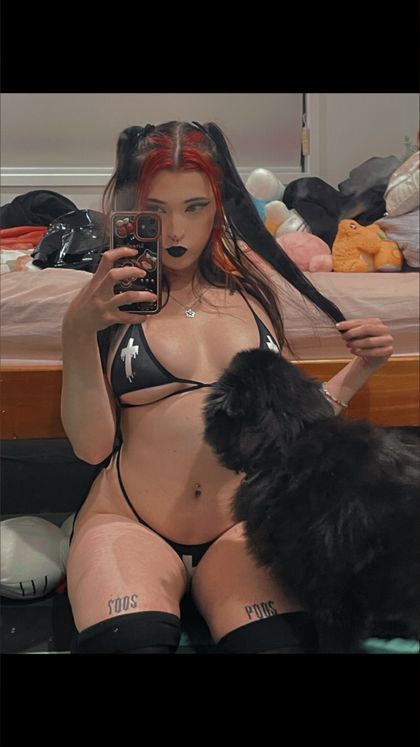 p0utybaby OnlyFans picture
