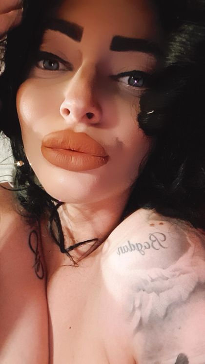 naughtynicolle69 OnlyFans picture
